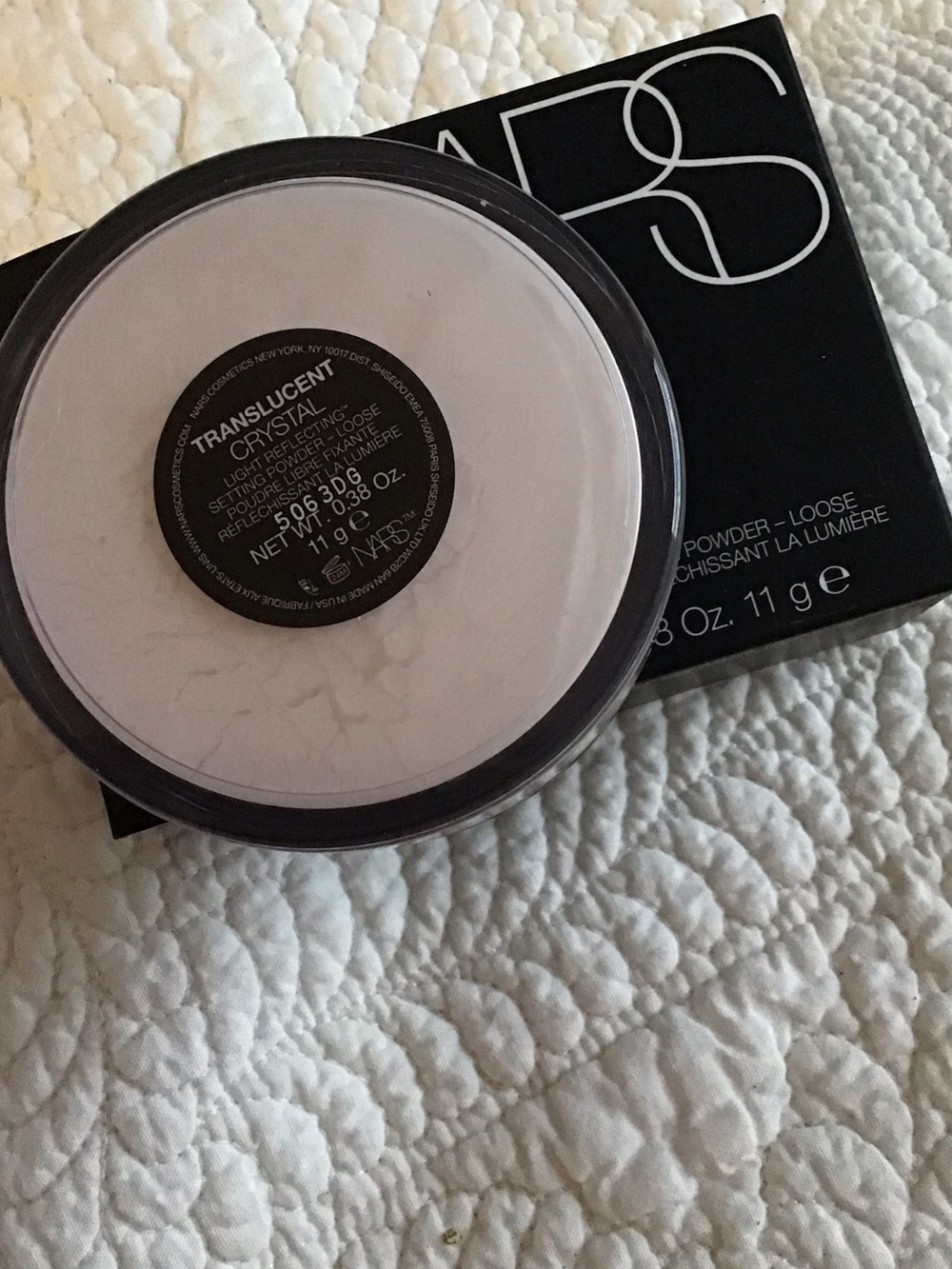 New NARS Light Reflecting Translucent Crystal Loose Setting Powder